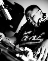 DJ gTraxx portrait